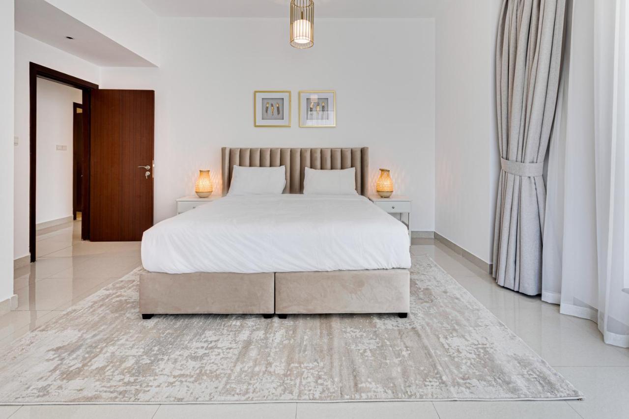 2 Bd Apartment In Bahar Jbr Dubai Esterno foto